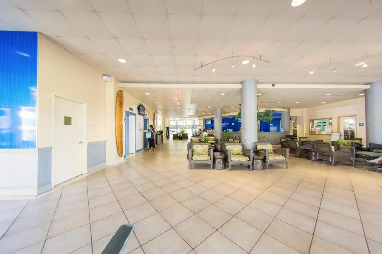 Apartment Aloha Vibes Await! Stylish Condo At Aloha Surf - Mountain And City Views Honolulu