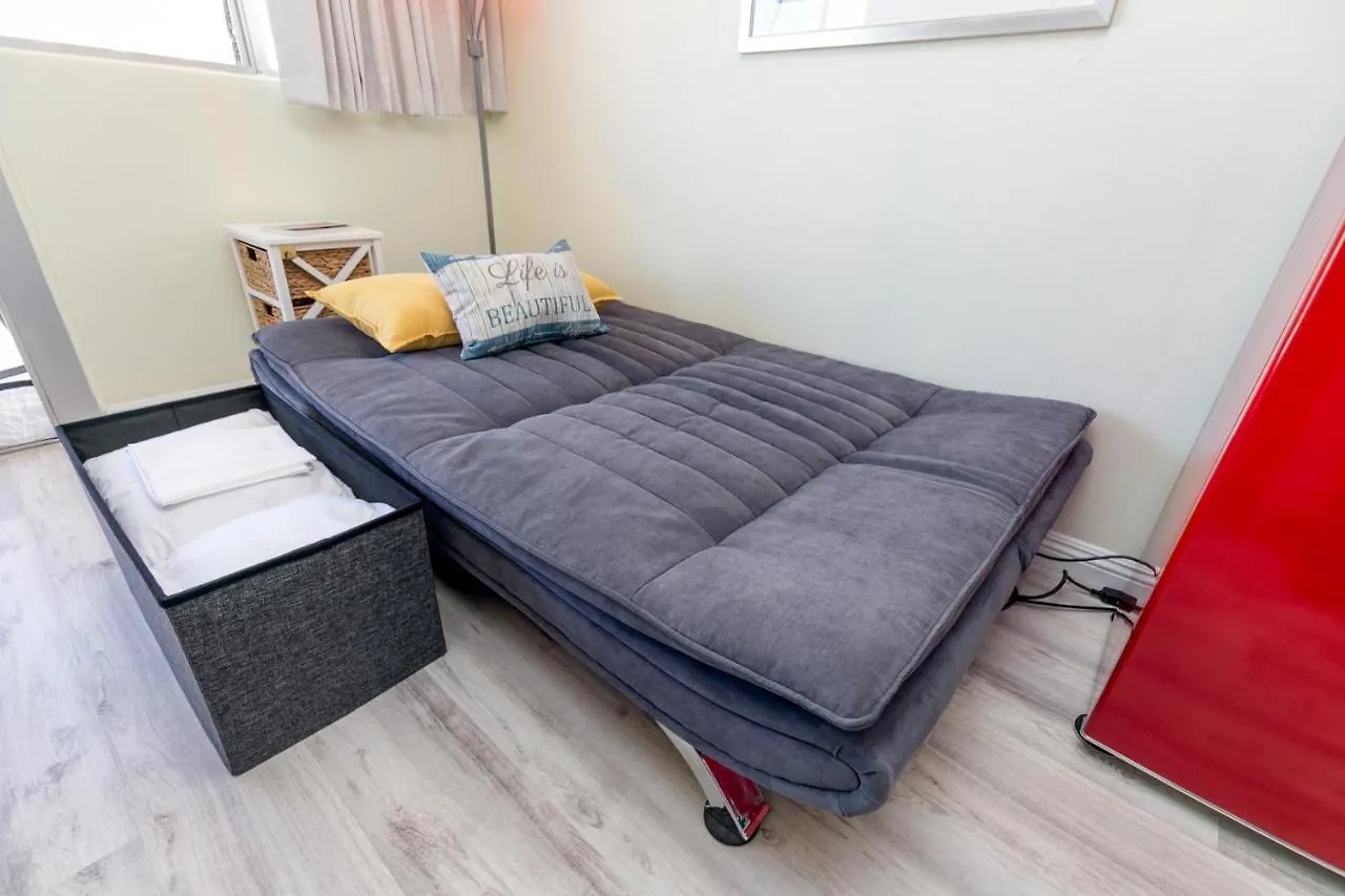 Aloha Vibes Await! Stylish Condo At Aloha Surf - Mountain And City Views Honolulu 0*,  United States